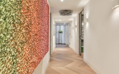 Alijardín transforma los pasillos en “Corredores Verdes”: nueva propuesta de paisajismo interior para hoteles y edificios corporativos